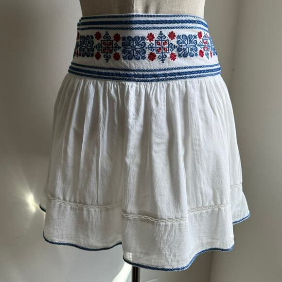 Sunday Best Aritzia Boho Embroidered Cotton Mini Skirt White Size 0 - Picture 4 of 8